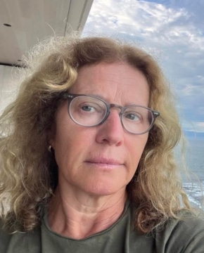 Нэнси Трэвис