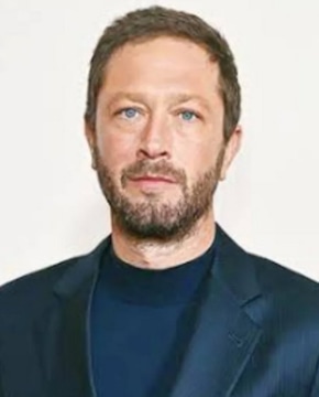 Эбон Мосс-Бакрак