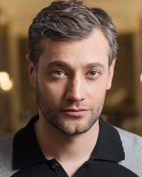 Роман Полянский