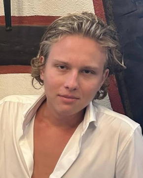 Артем Папазов