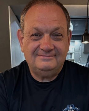 Олег Папазов