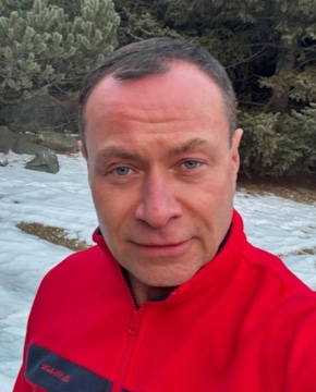 Владимир Николаев