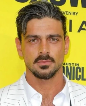 Микеле Морроне