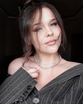 Юлия Мазунова