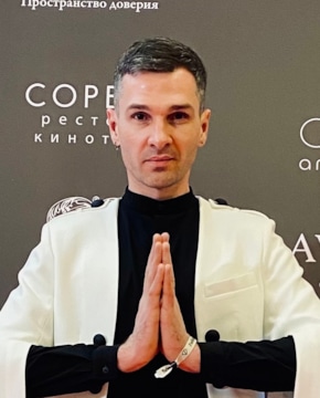 Юрий Полинаров