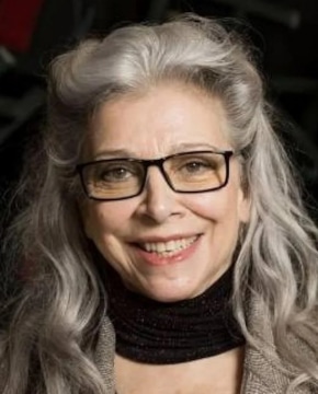 Кити Манвер