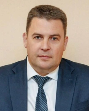 Дмитрий Наумов