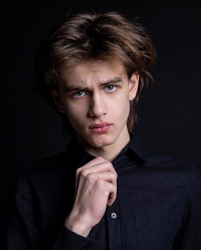 Егор Леонтьев