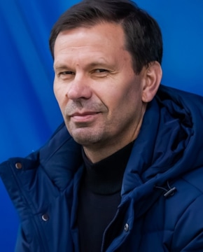 Константин Зырянов