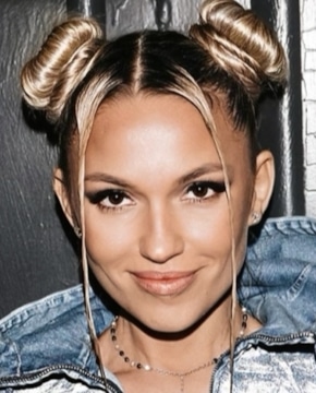 Сильвия Золотова