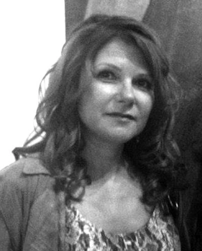 Елена Липцер