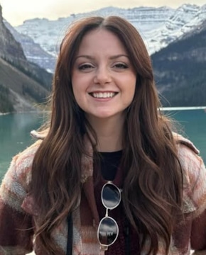 Джессика Клемент