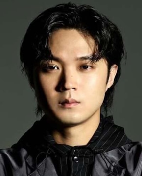 Хаято Исомура