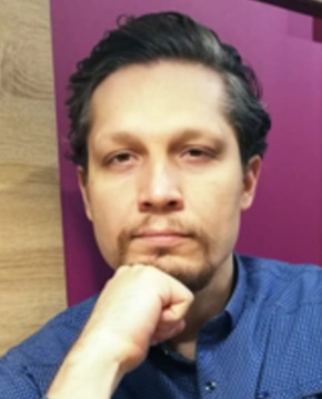 Константин Топоров