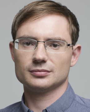 Максим Круглов