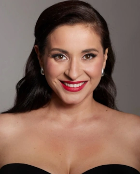 Вика Дмитриева