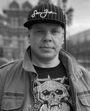 Максим Бондаренко