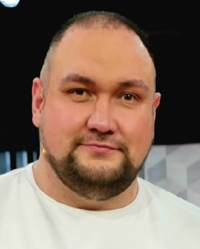 Денис Вильданов