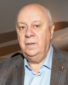 Аркадий Инин