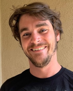 фотография Ар-Джей Митт