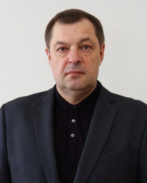 Виталий Артёмов