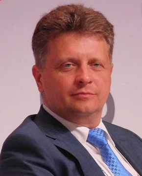 Максим Соколов