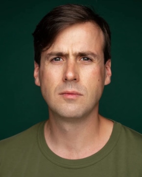 Александр Гундарев