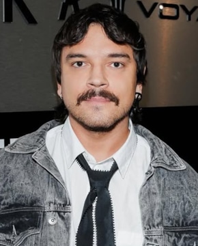 Никита Калмыков