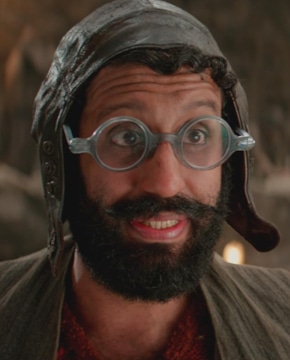 Адиль Ахтар