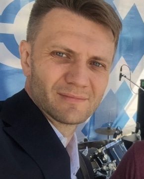 Игорь Зудин