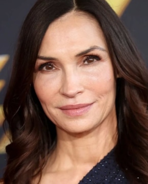 Фамке Янссен