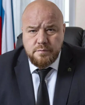 Артем Мельников