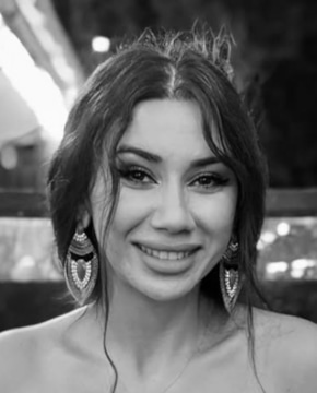 Влада Ахундова