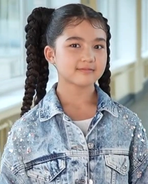 Жасмина Тузелова