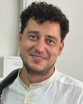 Евгений Синельников