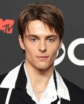 Кори Фогельманис