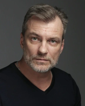 Владислав Резник