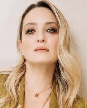 Каролина Крешентини