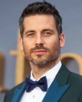 Роб Джеймс-Колльер