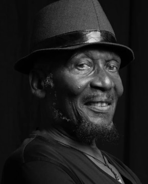 Джимми Клифф