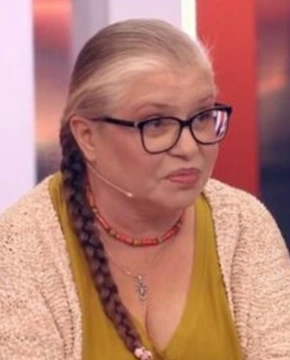 Ксения Непомнящая