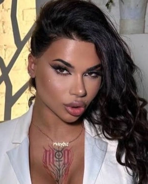 Анна Мукуца