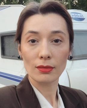 Ангелина Селезнева