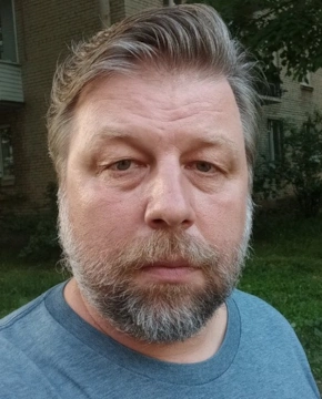 Александр Бутягин