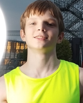 Богдан Старков