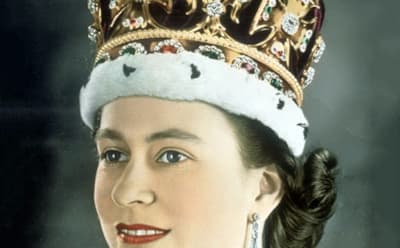 Детство и юность Елизаветы II в фотографиях