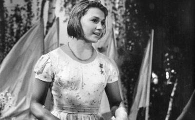 Галина Яцкина в фильме «Половодье»