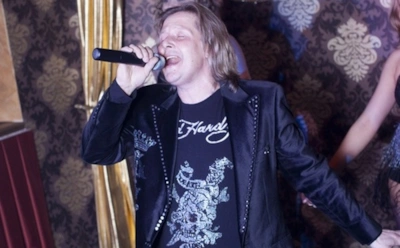 Александр Хлопков на сцене