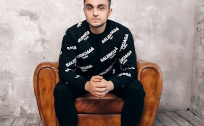 Блогер Mel1kov