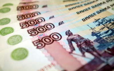 Кому выгоден дешевый рубль